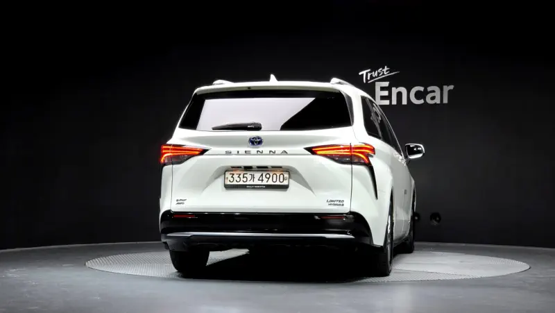 Toyota Sienna