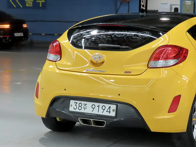 Hyundai Veloster