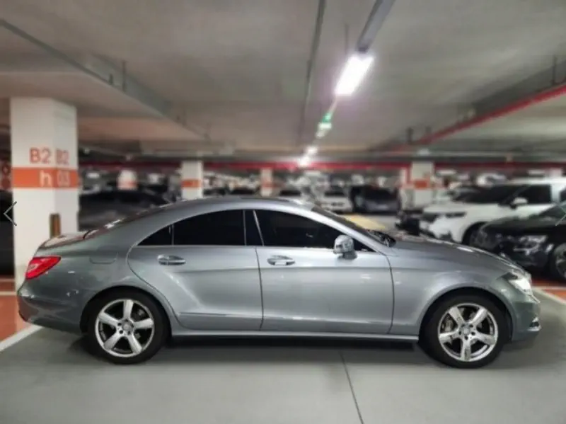 Mercedes-Benz CLS-Class
