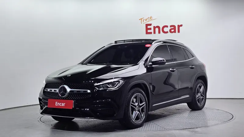 Mercedes-Benz GLA-Class