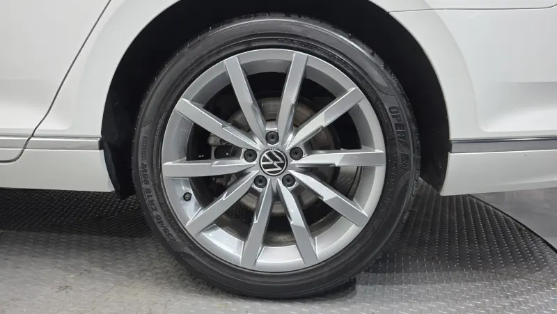 Volkswagen Passat GT