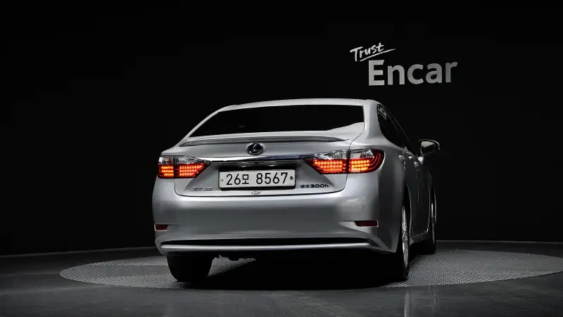 Lexus ES300h