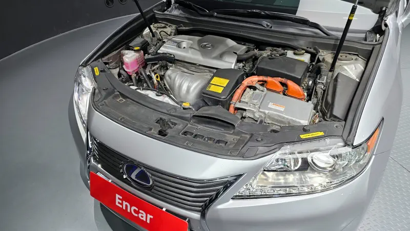 Lexus ES300h