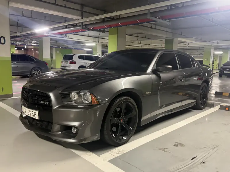 Dodge CHARGER