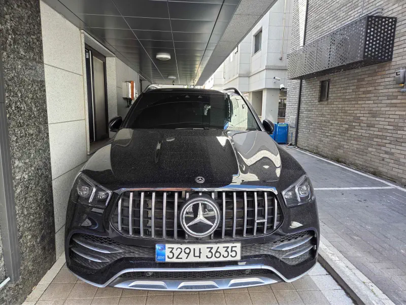 Mercedes-Benz GLE-Class