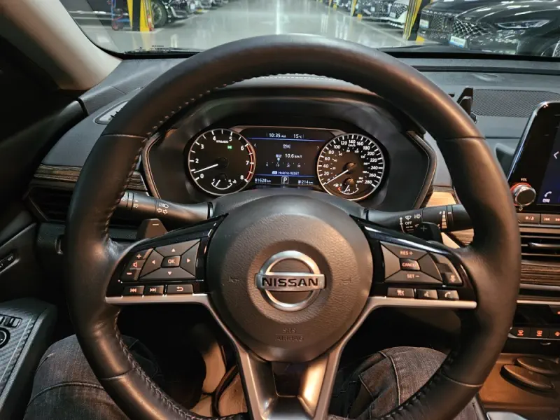 Nissan Altima