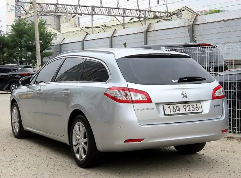 Peugeot 508