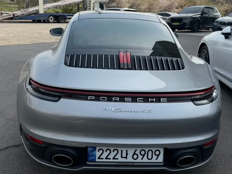 Porsche 911