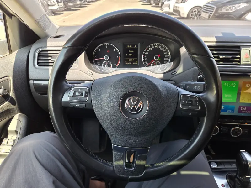 Volkswagen JETTA