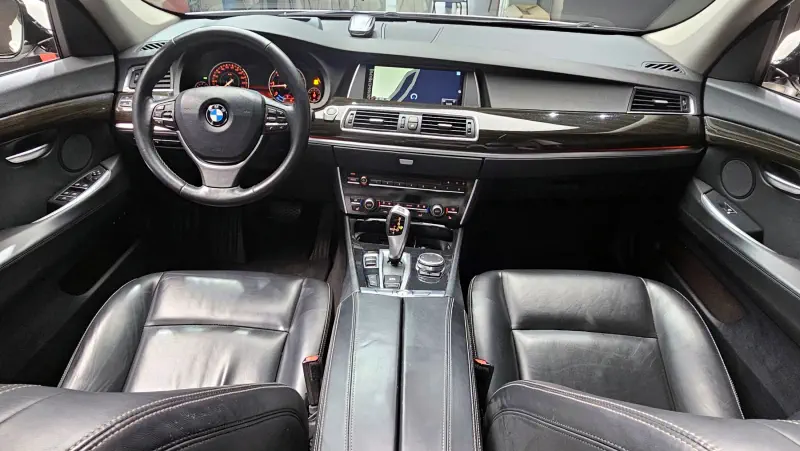 BMW 5-Series Gran Turismo