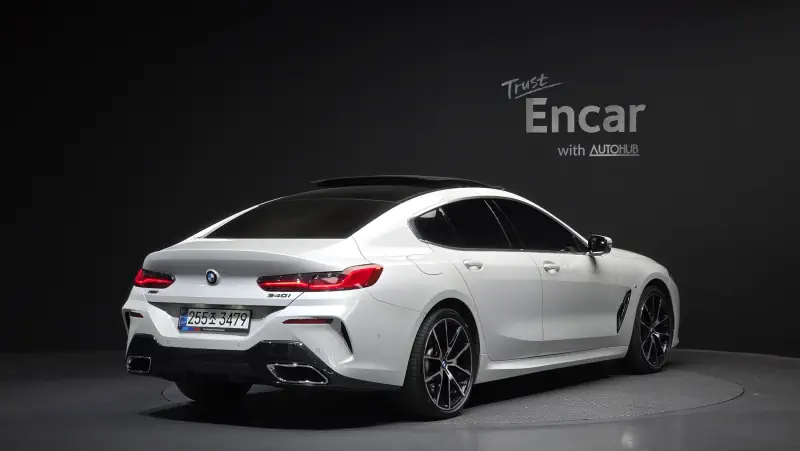 BMW 8-Series