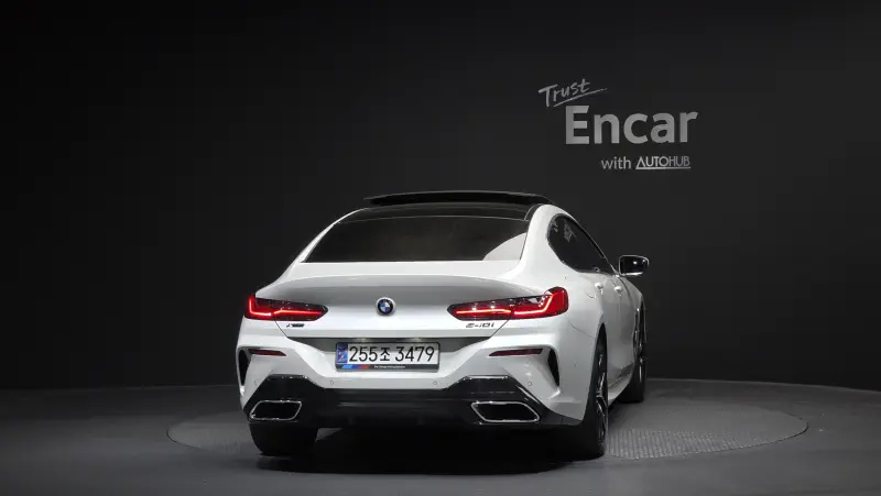 BMW 8-Series