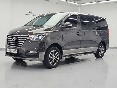 Hyundai Grand Starex
