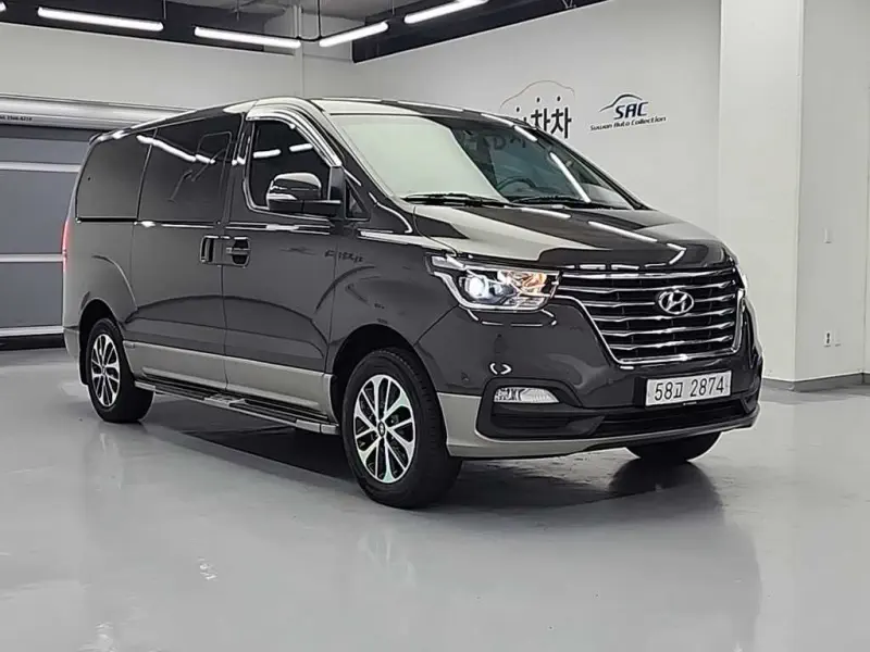 Hyundai Grand Starex