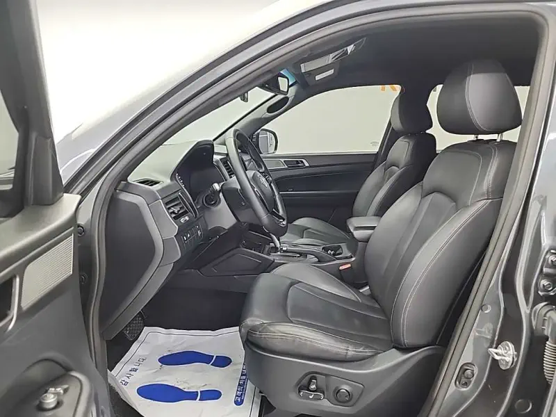 SsangYong Rexton Sports