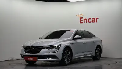 Renault SM6