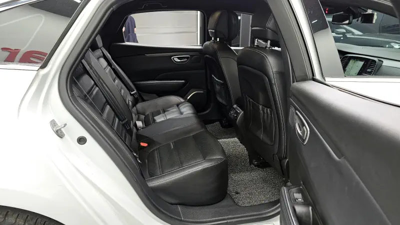 Renault Samsung SM6