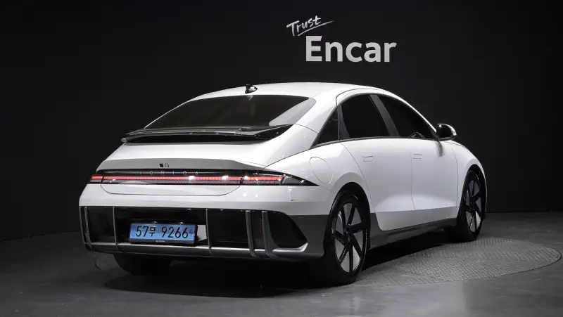 Hyundai Ioniq 6