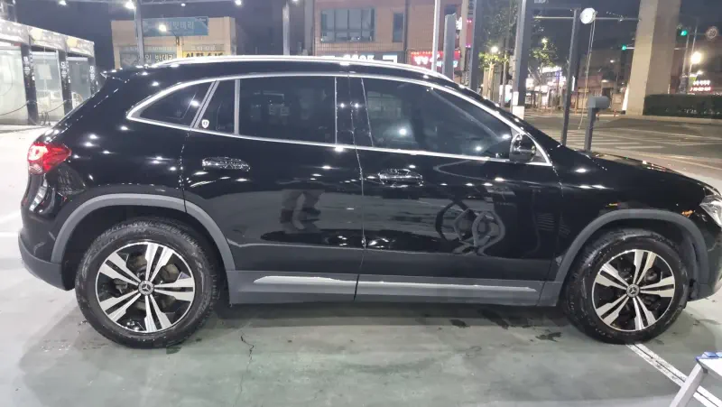 Mercedes-Benz GLA-Class