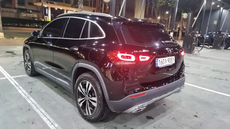 Mercedes-Benz GLA-Class