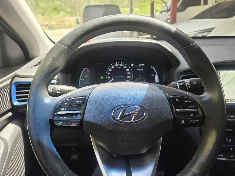 Hyundai Ioniq