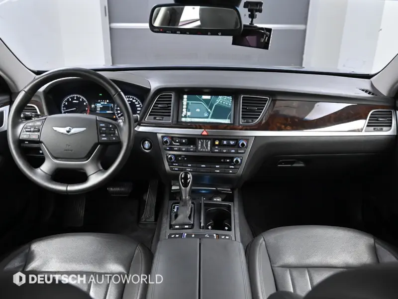 Hyundai Genesis