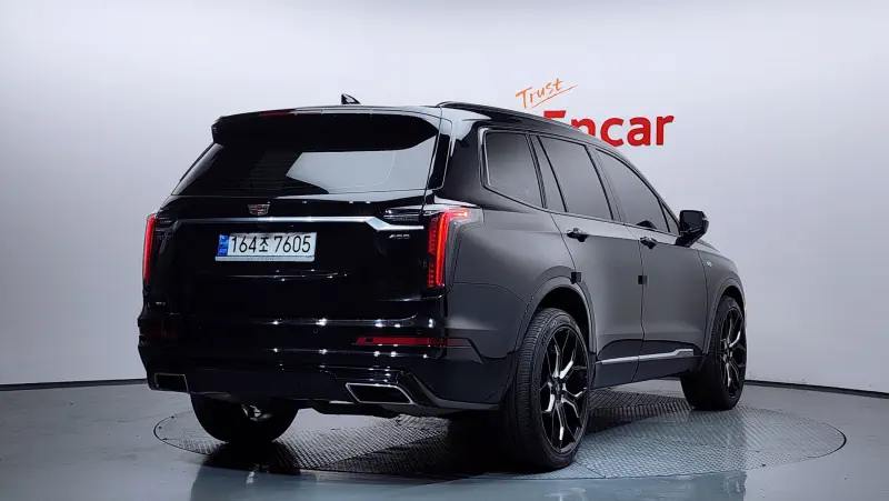 Cadillac XT6