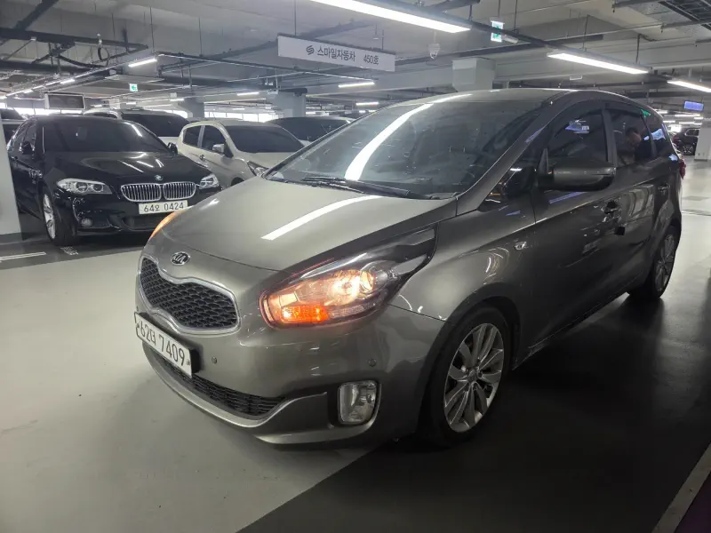 Kia Carens