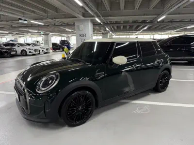 MINI Hatch