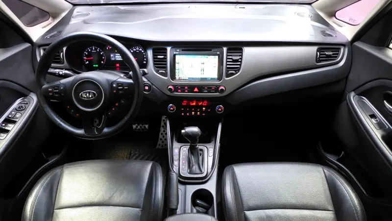 Kia Carens