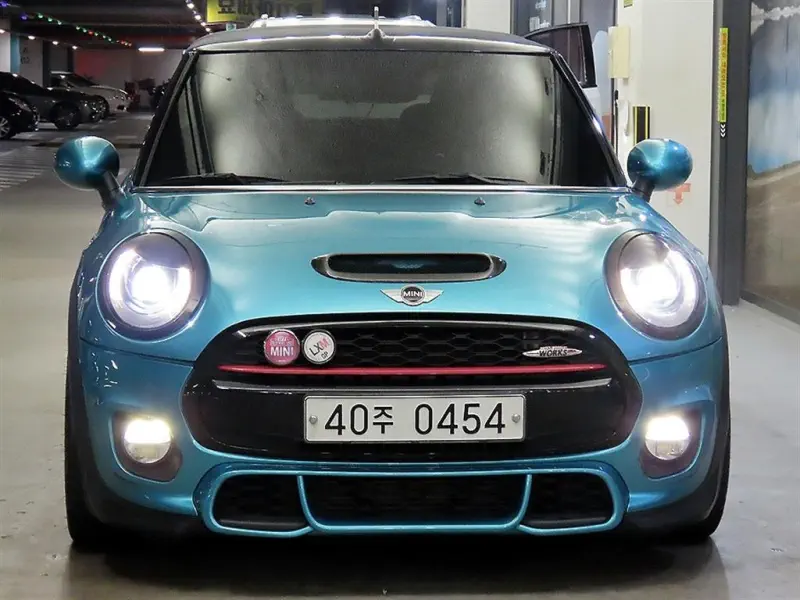 MINI Cooper Convertible