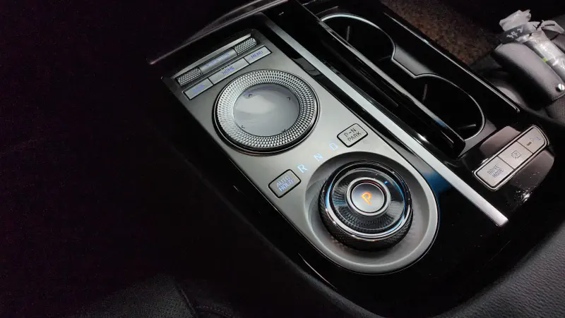 Genesis Electrified G80