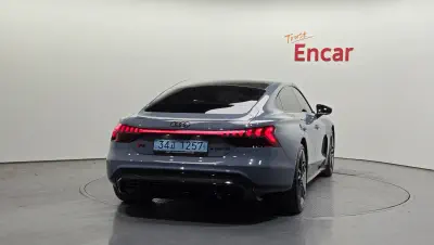 Audi RS e-tron GT