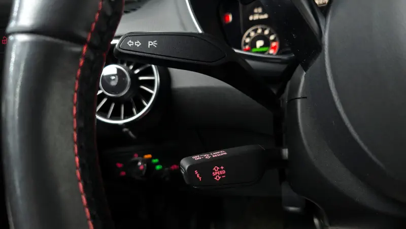 Audi TTS