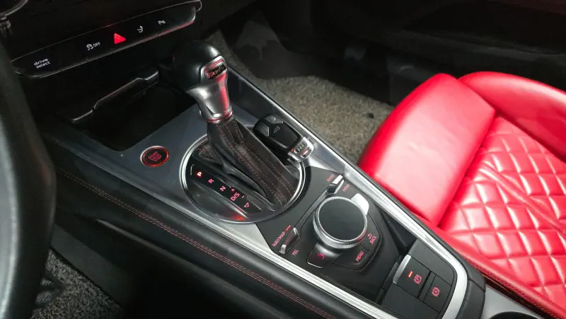 Audi TTS