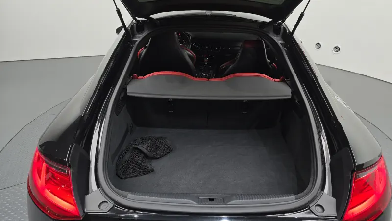 Audi TTS