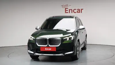 BMW iX1