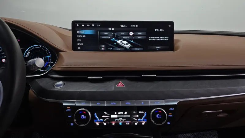 Genesis Electrified G80