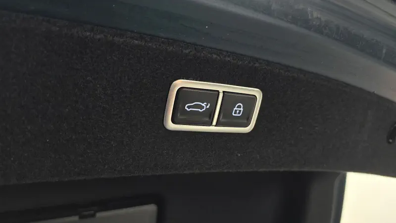 Genesis Electrified G80