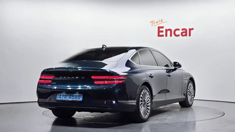 Genesis Electrified G80