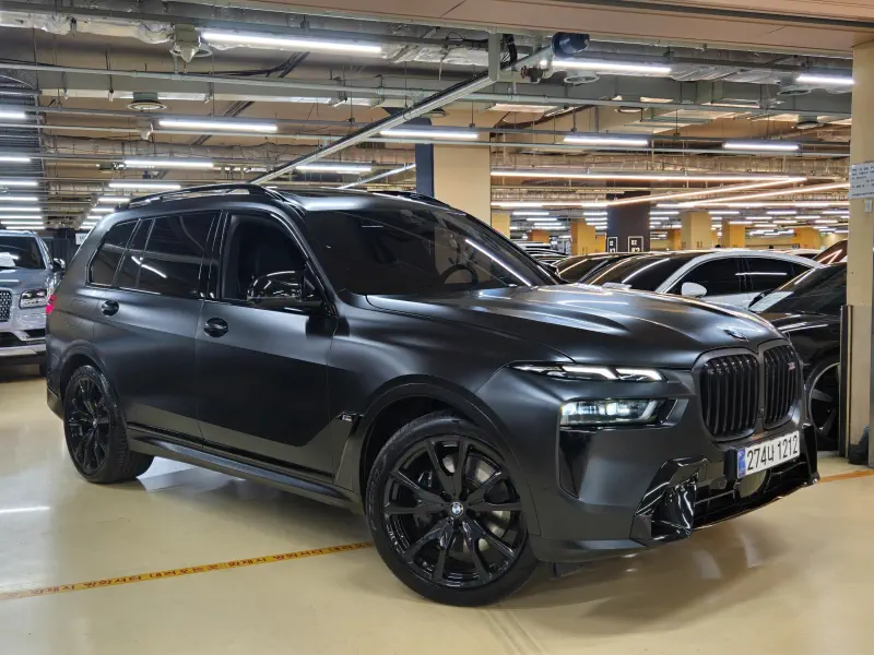 BMW X7