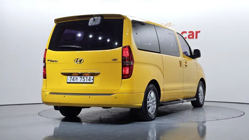 Hyundai Grand Starex