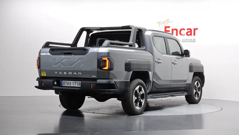 Kia Tasman