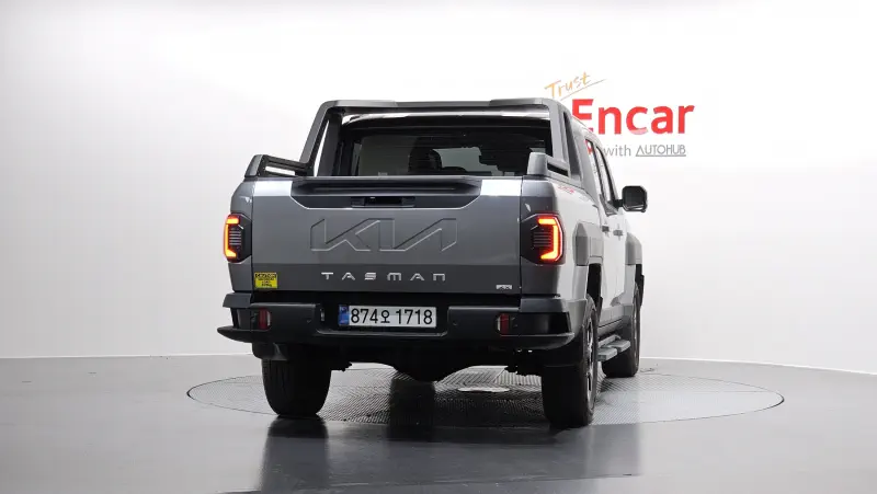 Kia Tasman