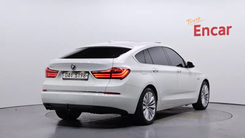 BMW 5-Series Gran Turismo