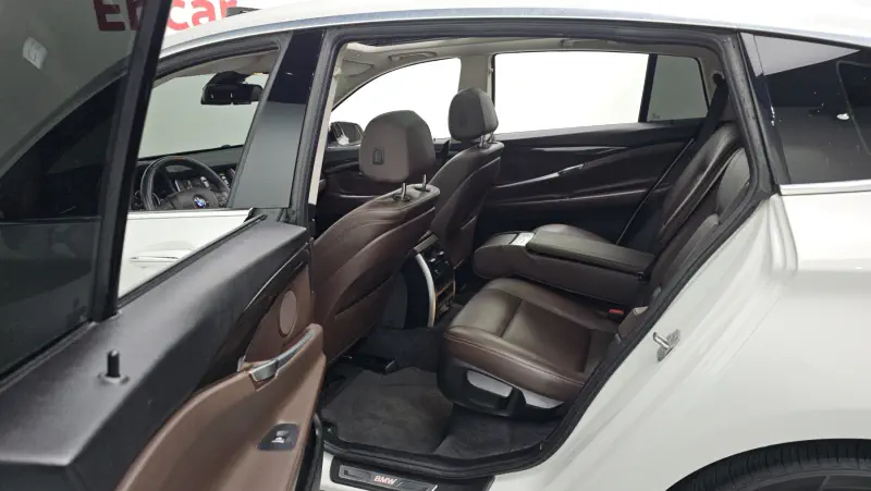 BMW 5-Series Gran Turismo