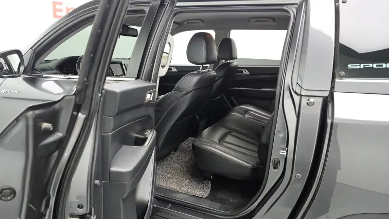 SsangYong Rexton Sports