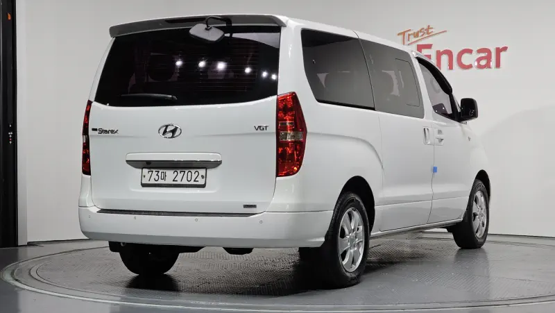 Hyundai Grand Starex