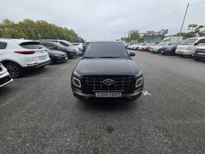 Hyundai Venue