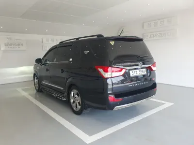 SsangYong Korando Turismo